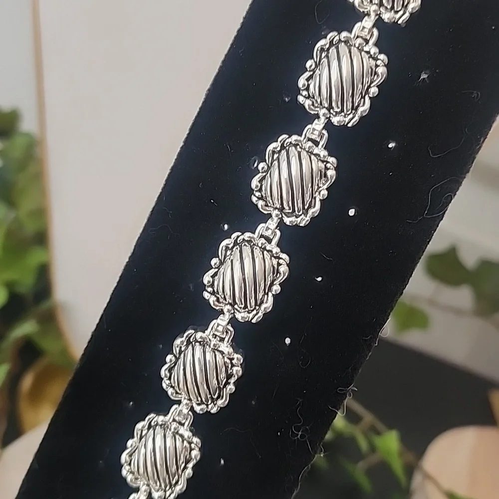 Silver Boho Design Link Bracelet Toggle Clasp
